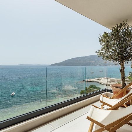 Savina Beachfront Oasis Herceg Novi Bagian luar foto