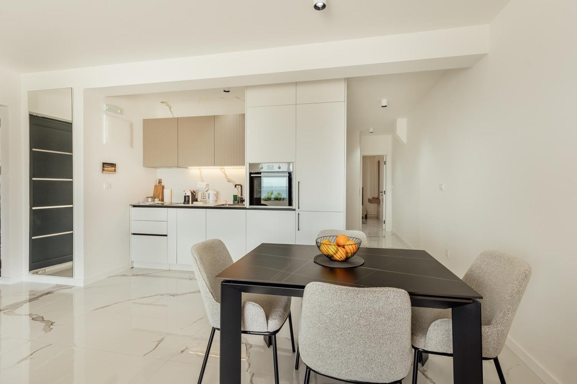 Savina Beachfront Oasis Herceg Novi Bagian luar foto