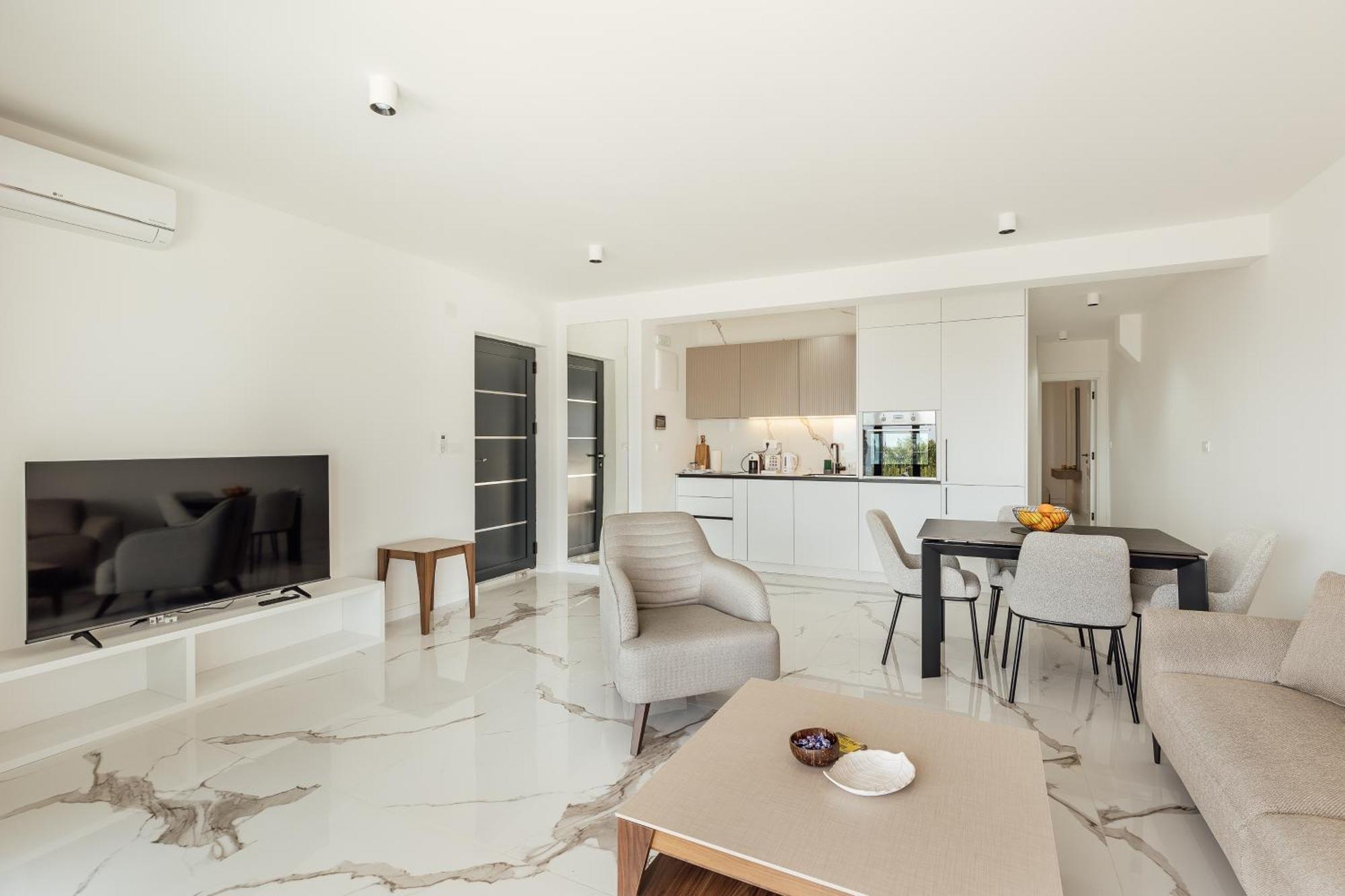 Savina Beachfront Oasis Herceg Novi Bagian luar foto